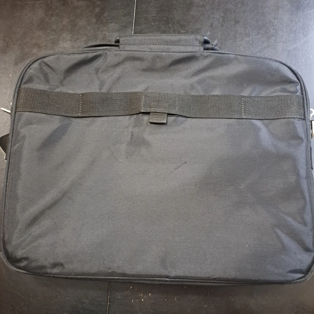 hp Black Nylon Laptop/Briefcase/Messenger Bag